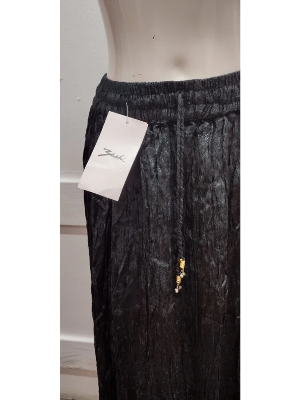 Vintage Authentic New Wave Goth Black Velvet Crush Skirt Witchy Broomstick M NEW